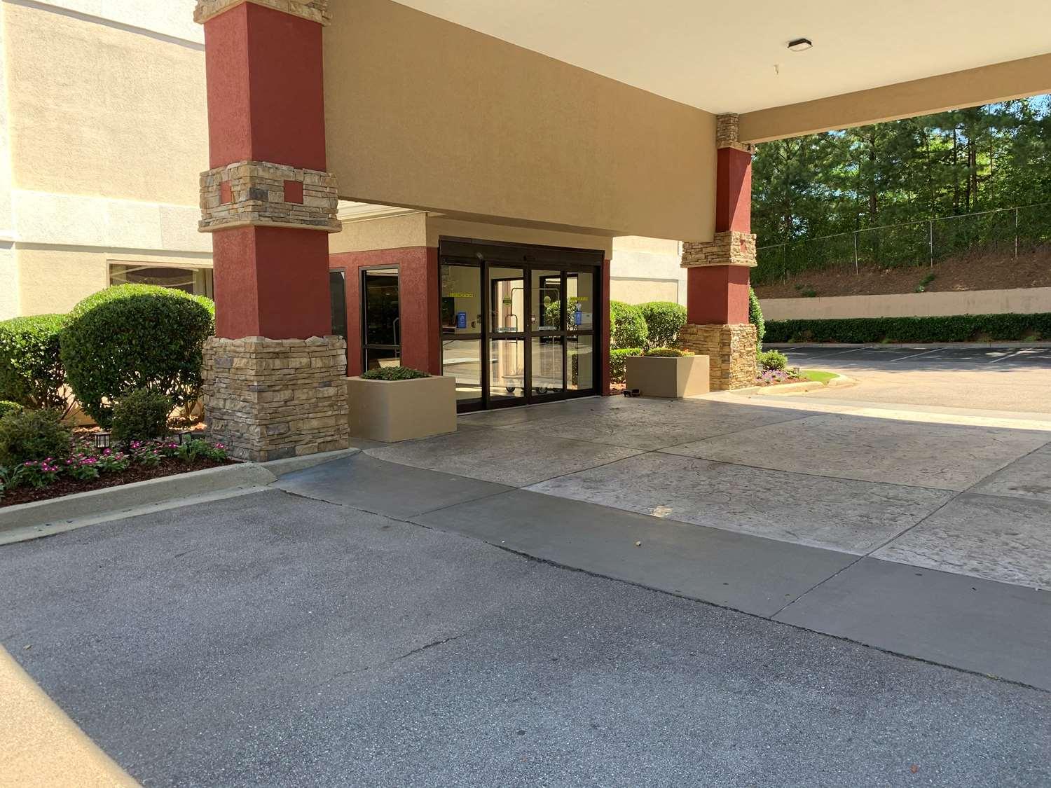 Best Western Gardendale Exterior photo